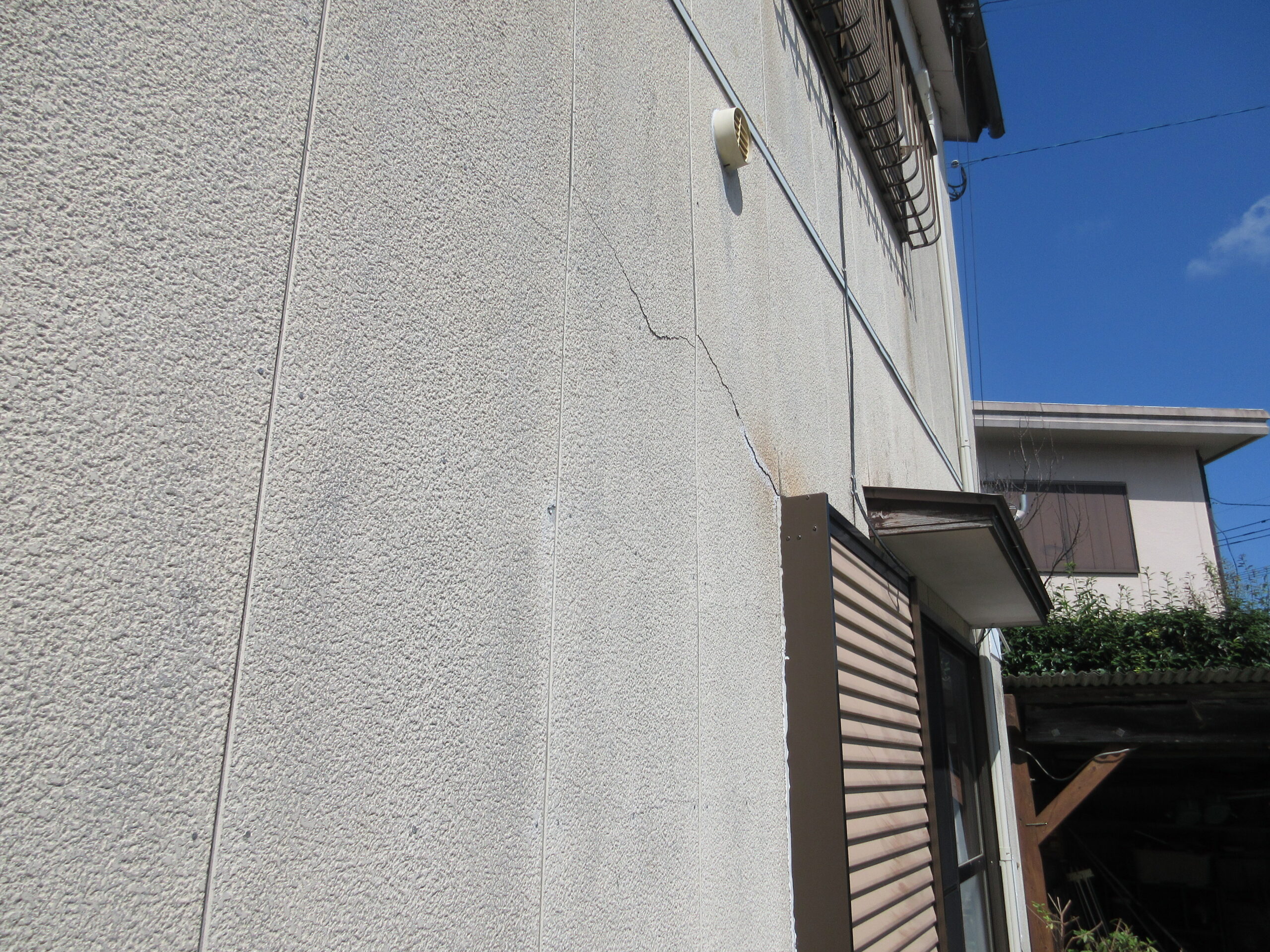 外壁塗装　屋根塗装　久留米市　小郡市　塗り替えのサイン
